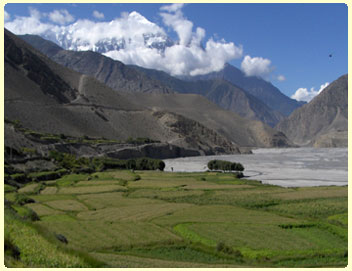 Nilgiri mountain as seen from kagbeni-jomsom muktinath trek